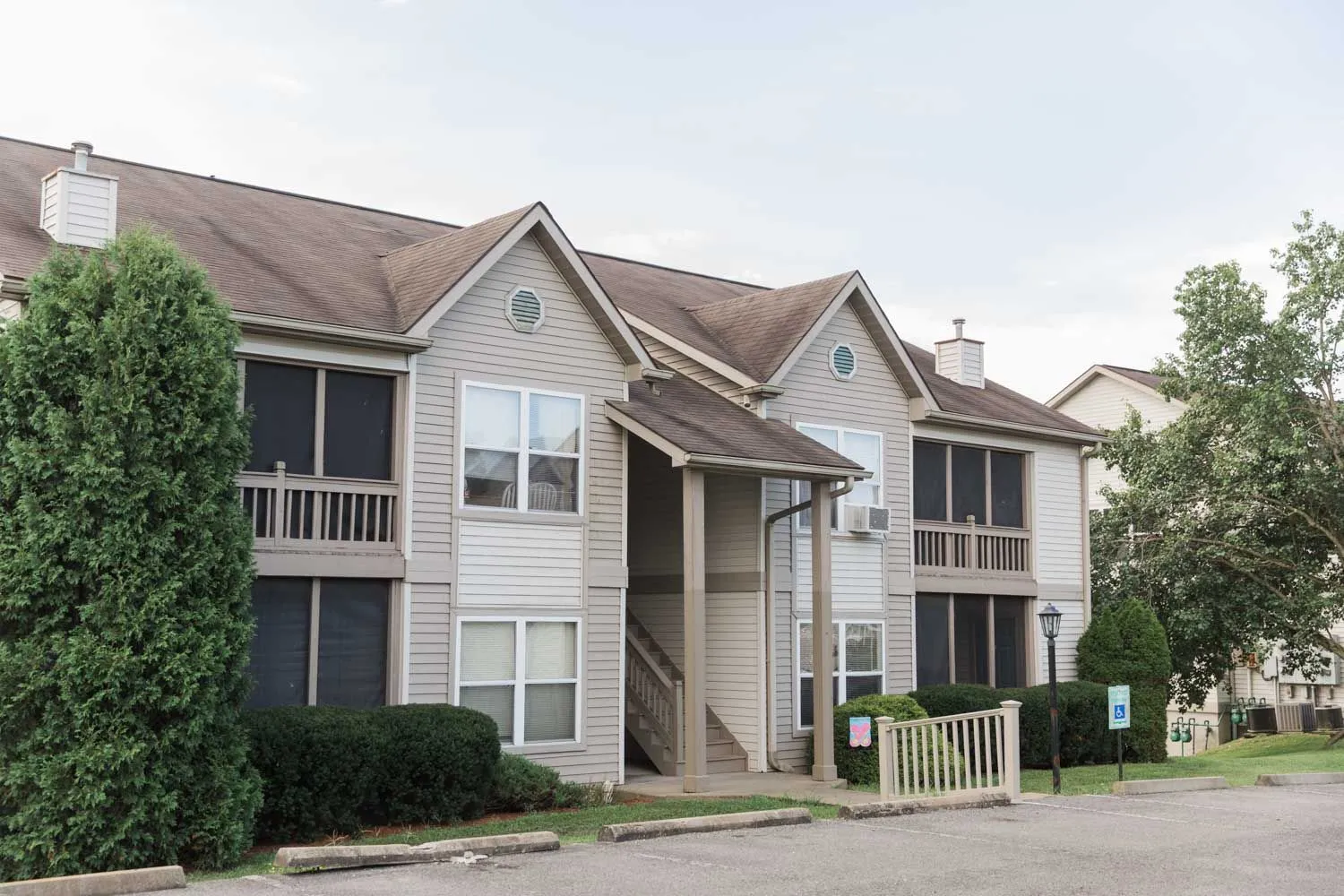 Whisper Creek Apartments